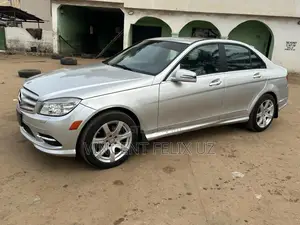 Mercedes-Benz C300 Sport 4Matic Sedan AWD (3.0L 6cyl 7A) 2011 Silver