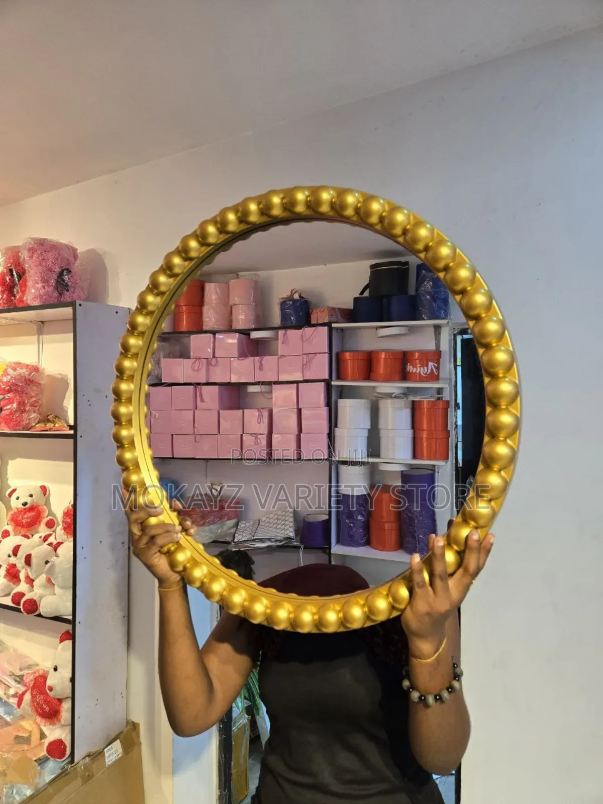 Unique Bubble Round Mirror (Size:60cm )