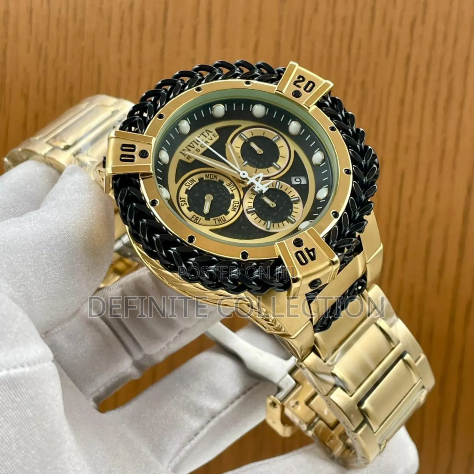 Invicta Luxury Wristwatch