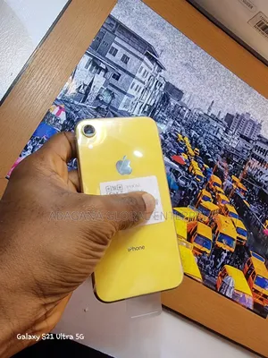 Apple iPhone XR 128 GB Yellow