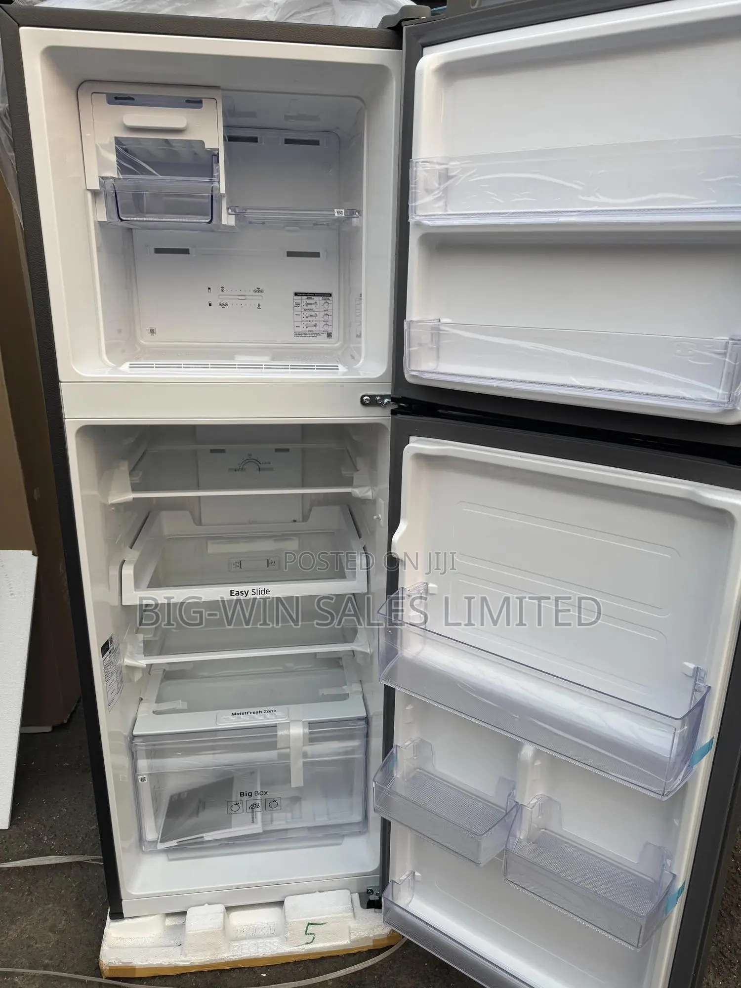 Samsung Refrigerator 246 Liters