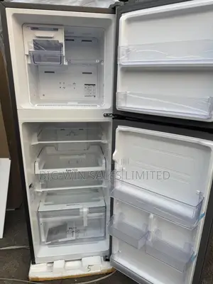 Samsung Refrigerator 246 Liters