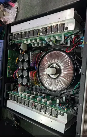 JBL Power Amplifier
