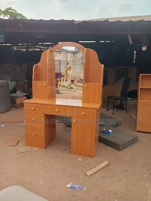 Standard Dressing Table