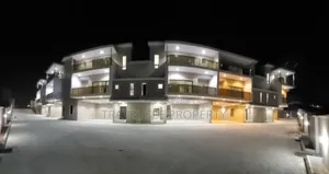 4bdrm Duplex in Residential Area for sale