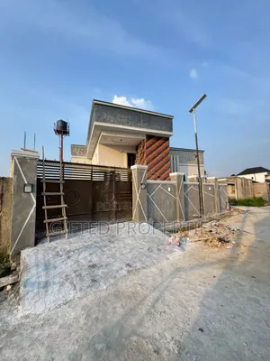 3bdrm Bungalow in Omachi Estate Off, Port-Harcourt for sale