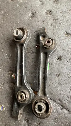 Dodge Challenger Lower Control Arms Bushing Bushing