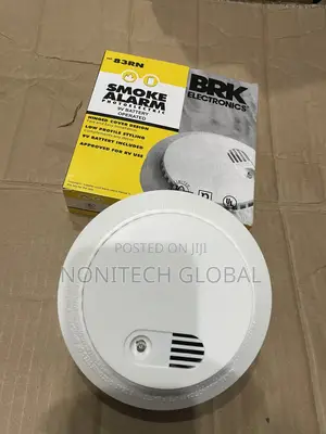 Brk Battery Smoke Detector With 9v