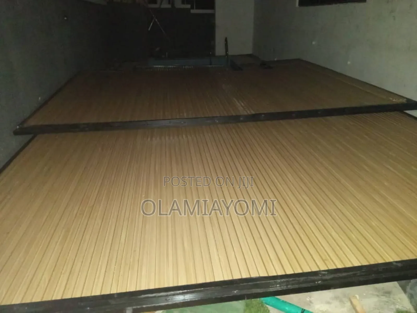 Automatic Swimmpool Deck Cover