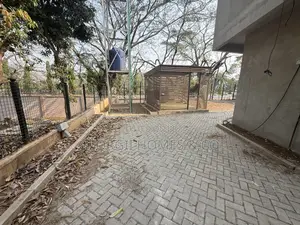 4bdrm Duplex in Wuse 2 for sale
