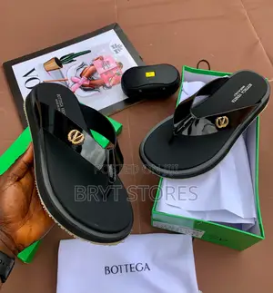 Bright Footwears