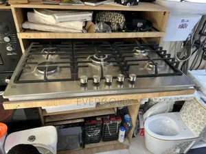5 Burner Stainless Steel Built-in Gas Cooker Available