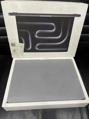 New Laptop Apple MacBook Pro 2024 M4 14-inch 16GB Apple M4 SSD 512GB