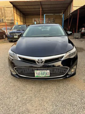 Toyota Avalon Limited FWD Sedan (3.6L 6cyl 6A) 2016 Black