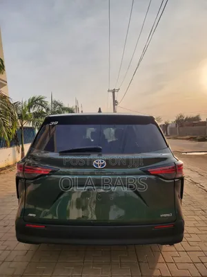 Toyota Sienna Limited 7-Passenger AWD 2021