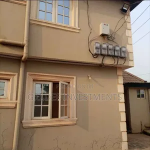 2bdrm House in Off Ago-Palace Way for sale