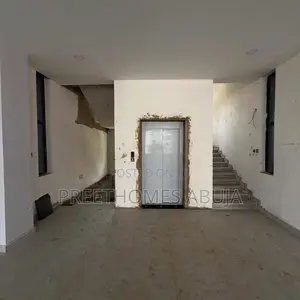 Office Complex for Sale
