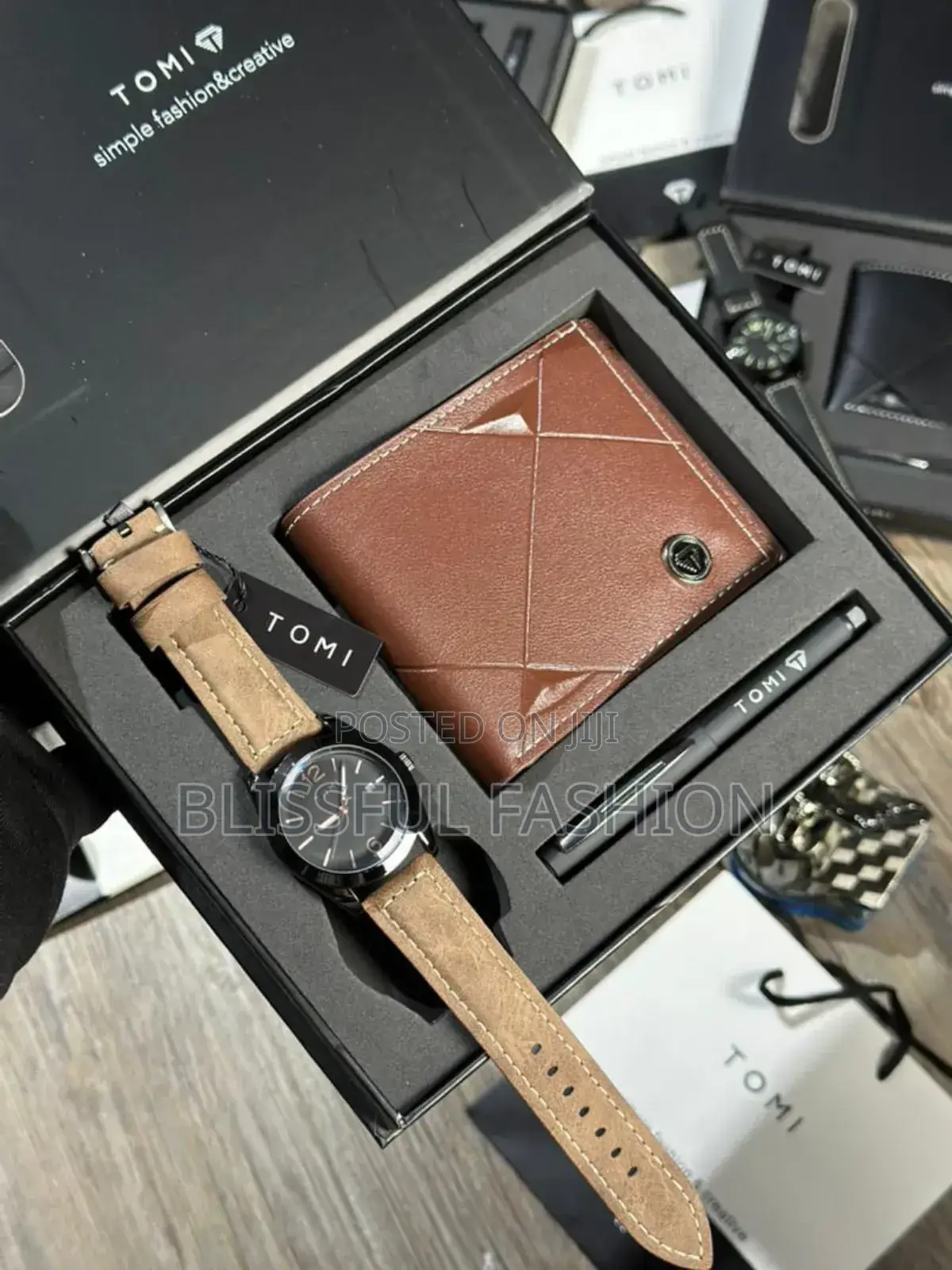 Tomi Premium Leather Set