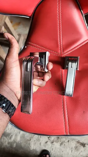 Top Quality Stainless Steel Handle