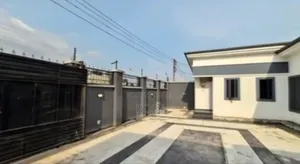 3 Bedroom Bungalow For Sale