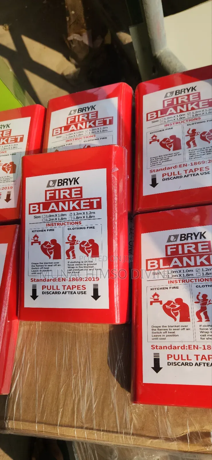 4×4 Fire Blanket