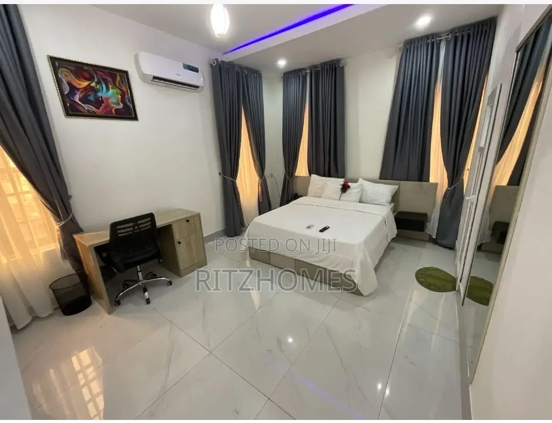 Luxury 2 Bedroom Apartment