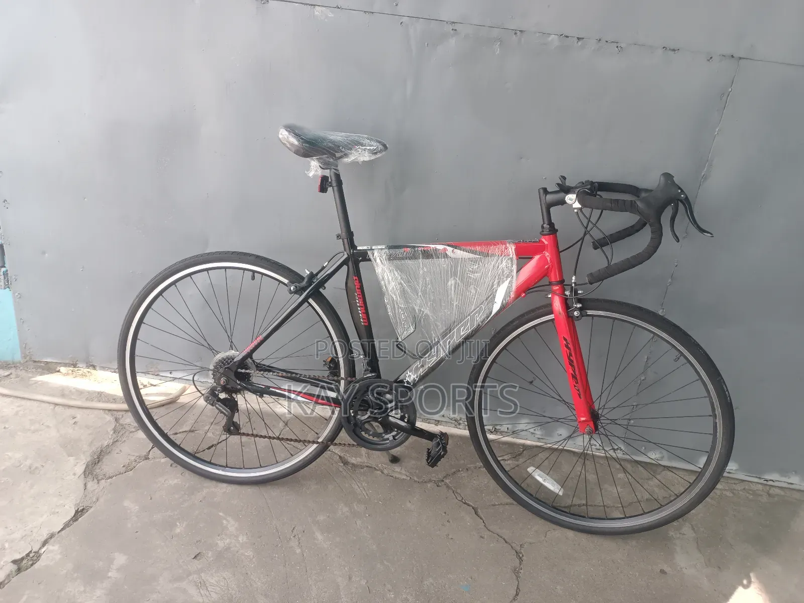Hyper Road Sport Bicycle