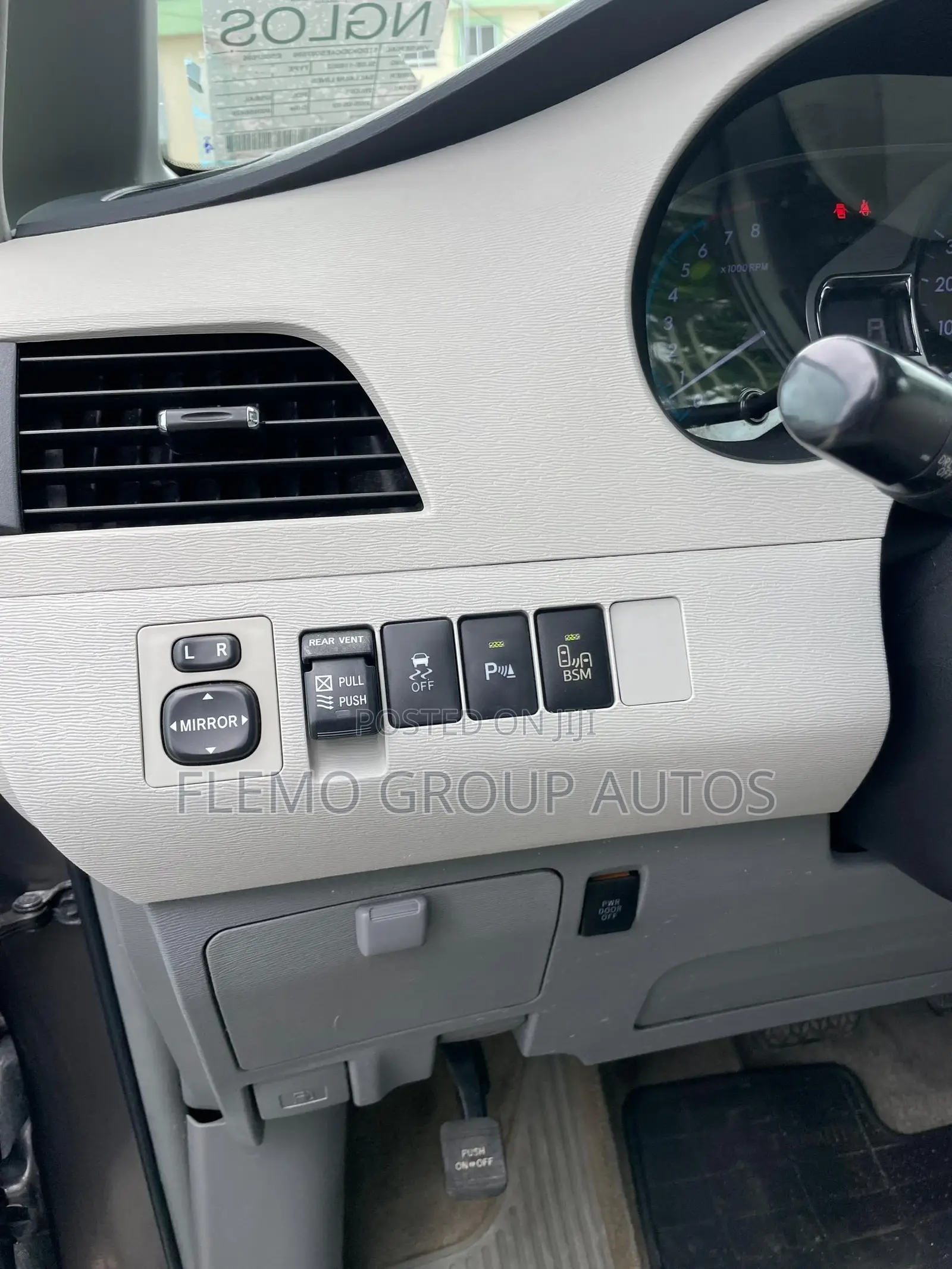 Toyota Sienna 2014 Gray