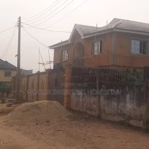 2bdrm Block of Flats in Magboro, Obafemi-Owode for sale