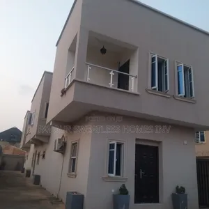 3bdrm Duplex in Private Estate, Obafemi-Owode for sale
