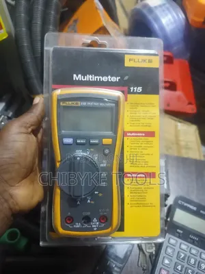 Fluke 115 Digital Multimeter