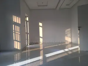 4bdrm Duplex in Parkview Estate for rent