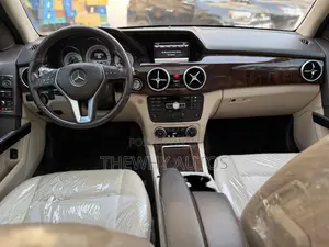 Mercedes-Benz GLK-Class 350 4MATIC 2013 Gray