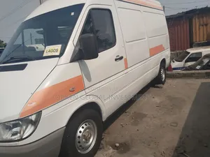Mercedes-Benz Sprinter 2006 White