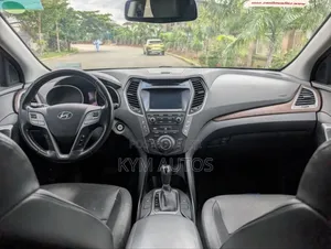 Hyundai Santa Fe 2018 Black