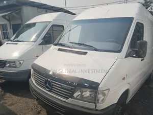 Mercedes-Benz Sprinter 2006 White