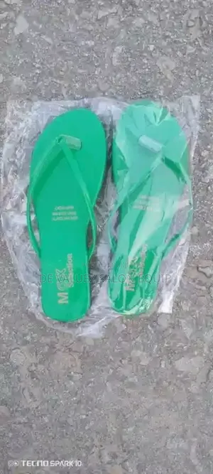 Flat Slippers
