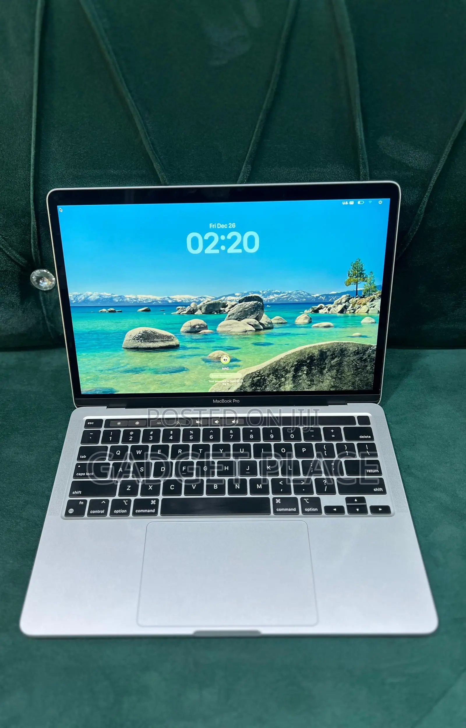 Laptop Apple MacBook Pro 2022 M2 24GB Apple M2 SSD 512GB