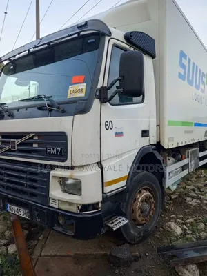 Volvo Truck With 6tyres