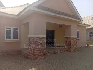 3bdrm Bungalow in Von, Lugbe District for rent