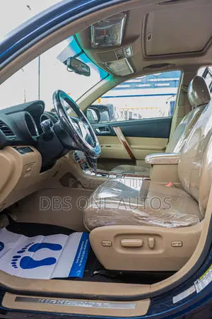 Toyota Highlander Limited 2011 Blue