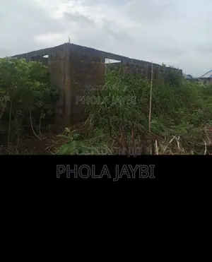 Half Plot of Land With a Building of 3bedroom With Extra Waiting Room
