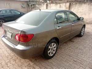 Toyota Corolla Sedan Automatic 2004 Gray