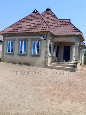 3bdrm Bungalow in Gbenku Estate, Iwo Road for sale