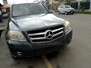 Mercedes-Benz GLK-Class 350 4MATIC 2010 Gray