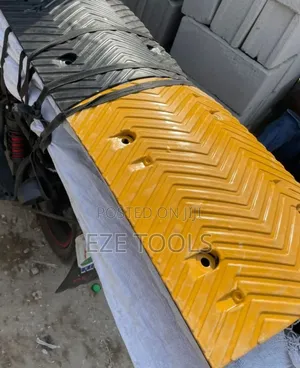 Road Bumps / Spreed Breaker