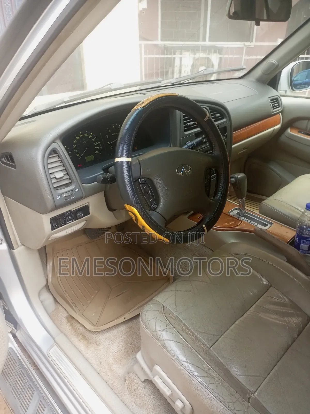 Infiniti QX4 2003 Silver