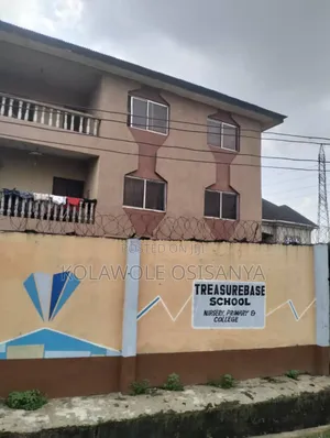 2bdrm Block of Flats in Iseri Olofin for sale