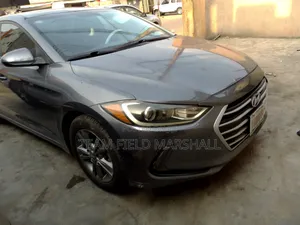 Hyundai Elantra SE 2018 Gray
