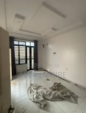 4bdrm Duplex in Ago Palace for rent